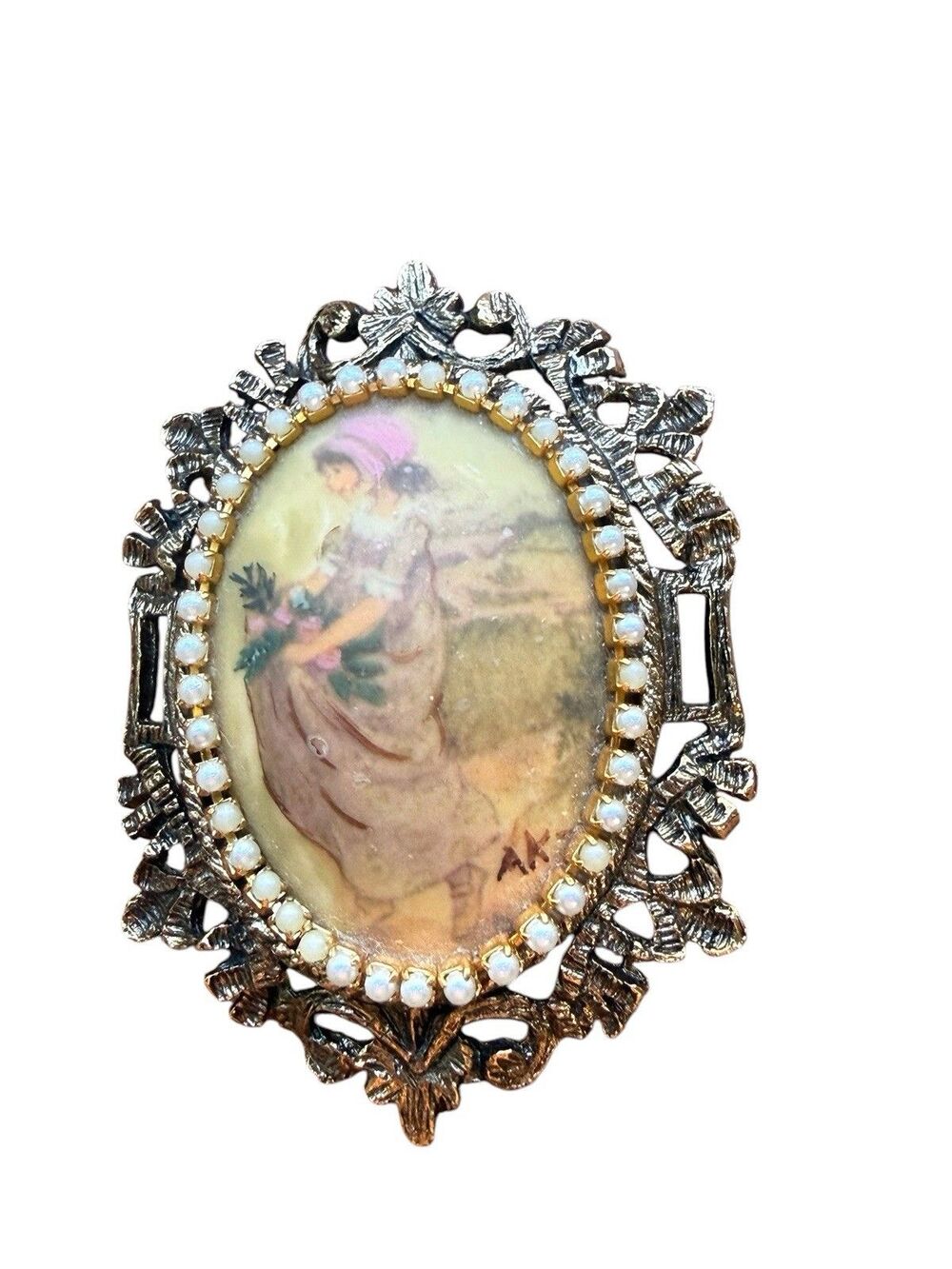 A Kindschi Kreation Vintage Hand Painted Portrait Brooch Pendant Faux Pearl